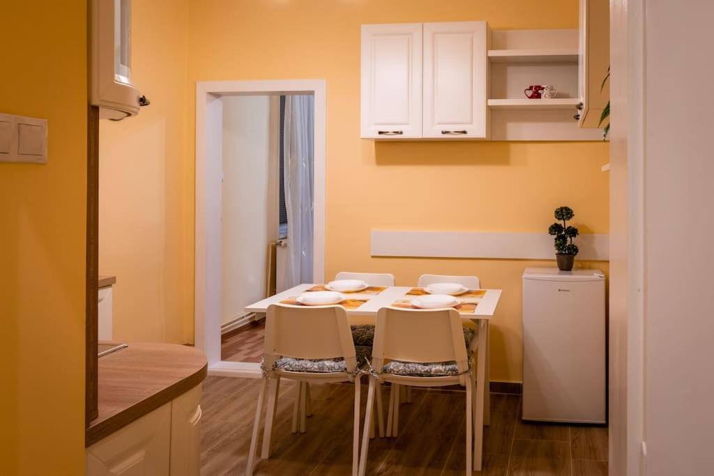 Апартаменты Casa Max Тимишоара Экстерьер фото